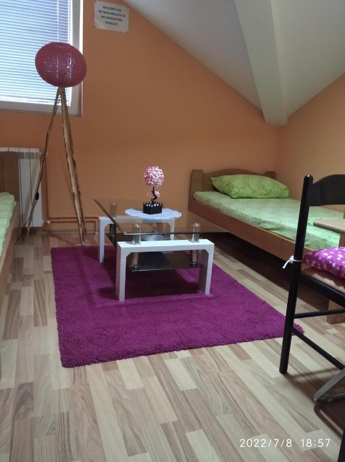 Buric Rooms Никшич Экстерьер фото