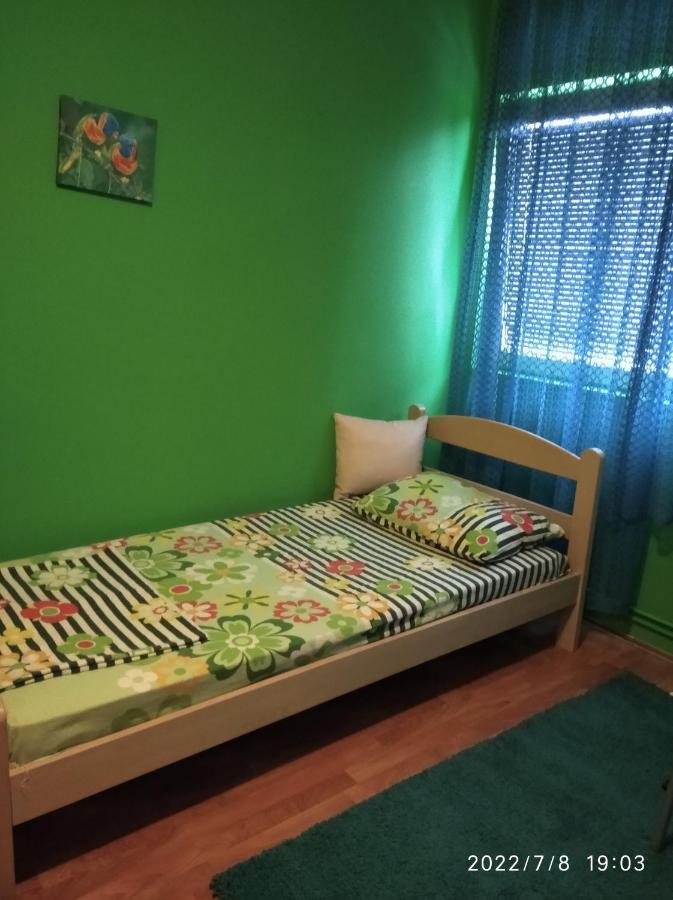 Buric Rooms Никшич Экстерьер фото
