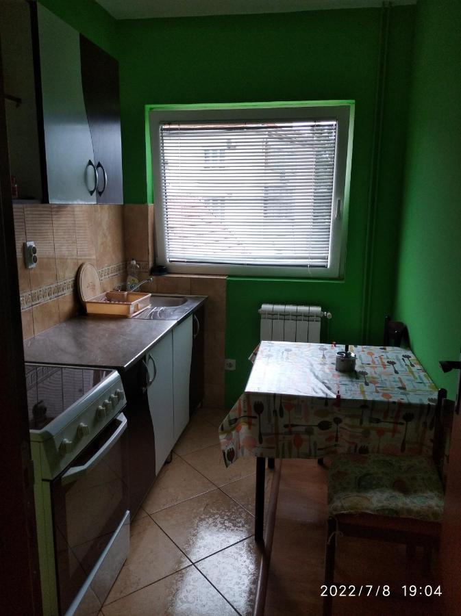 Buric Rooms Никшич Экстерьер фото