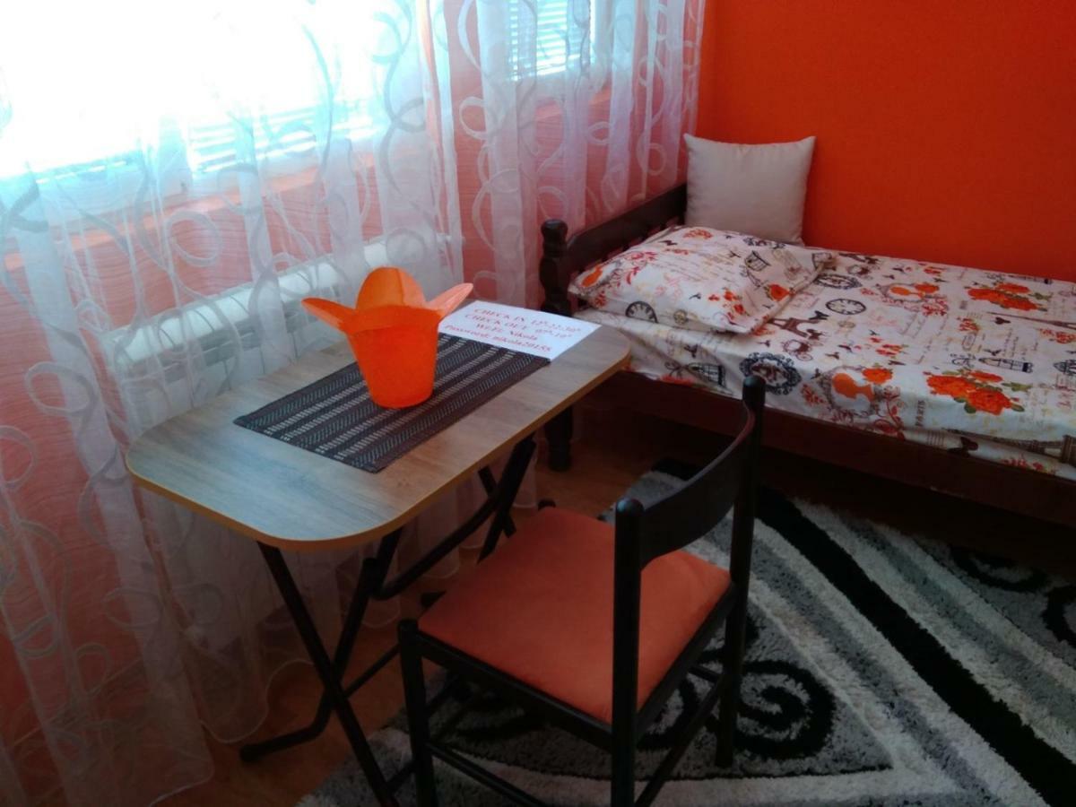 Buric Rooms Никшич Экстерьер фото